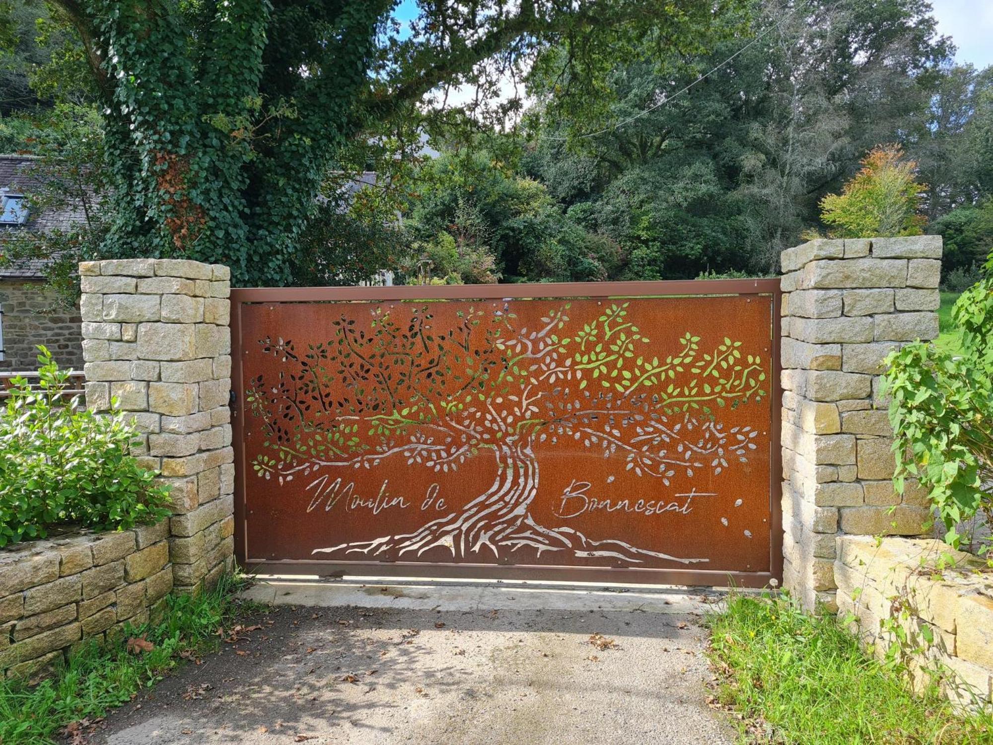 Plogonnec Moulin De Bonnescatヴィラ エクステリア 写真
